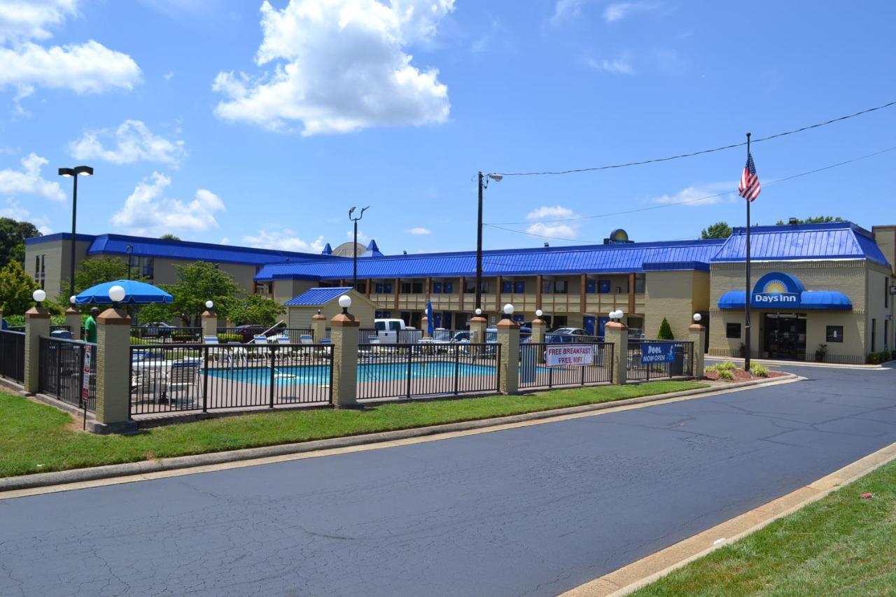 Days Inn By Wyndham High Point/Archdale Ngoại thất bức ảnh