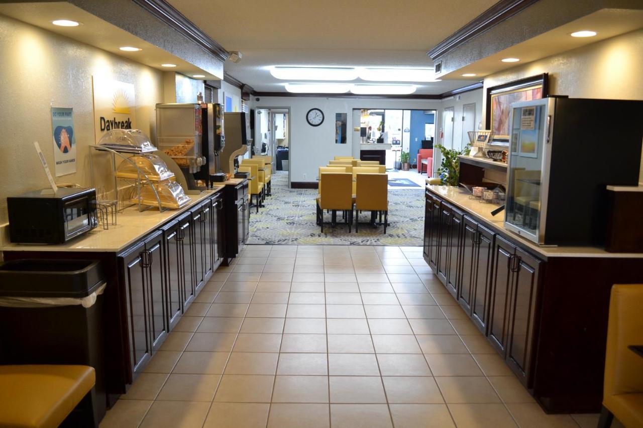 Days Inn By Wyndham High Point/Archdale Ngoại thất bức ảnh