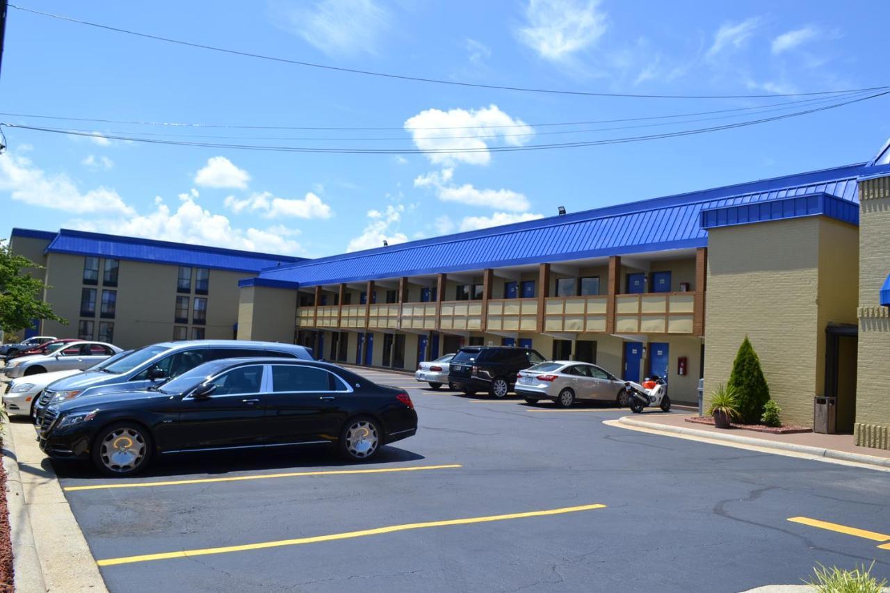 Days Inn By Wyndham High Point/Archdale Ngoại thất bức ảnh