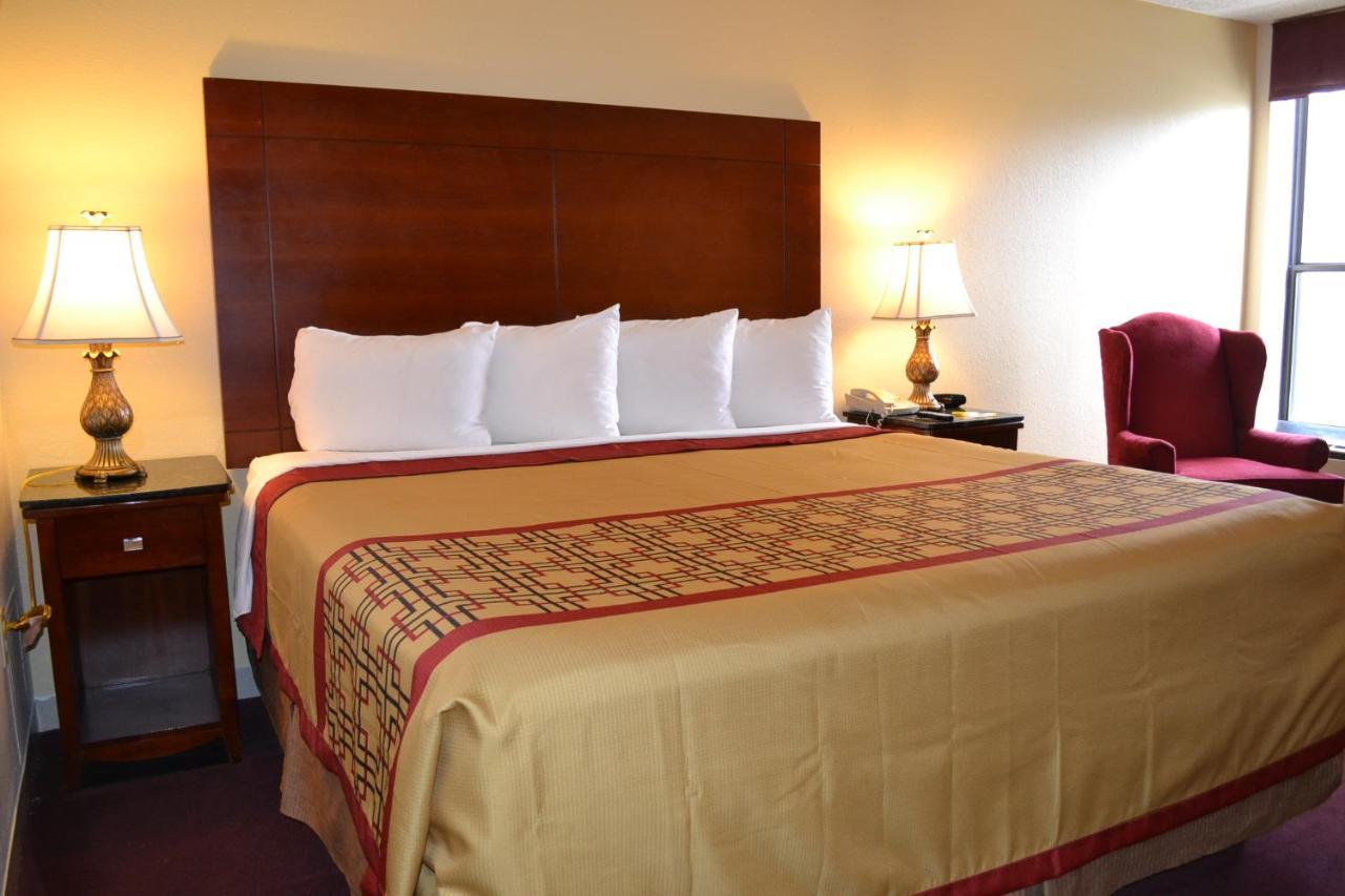 Days Inn By Wyndham High Point/Archdale Ngoại thất bức ảnh