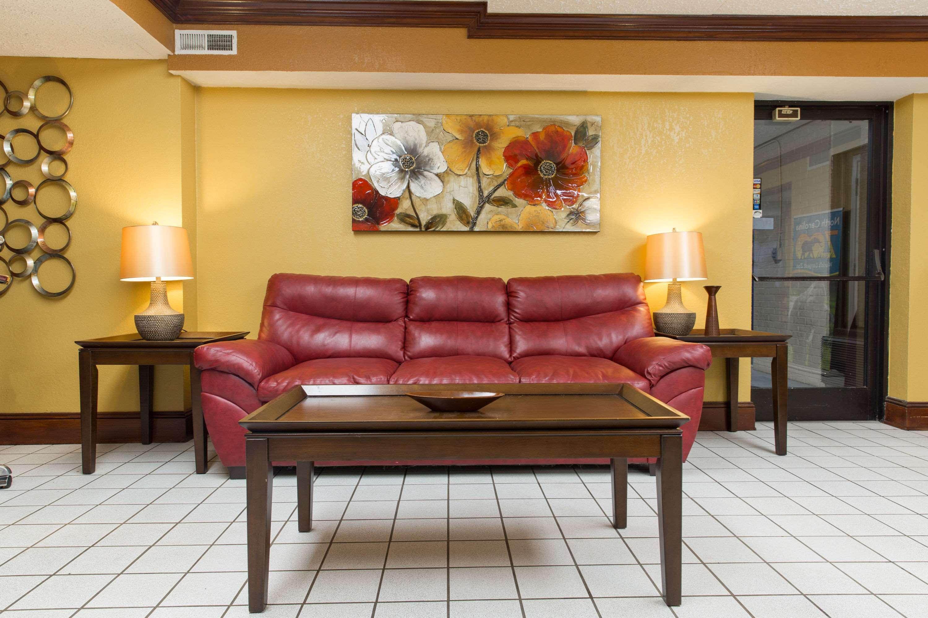 Days Inn By Wyndham High Point/Archdale Ngoại thất bức ảnh